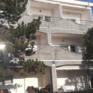  Gostinjska kuća Ljubica